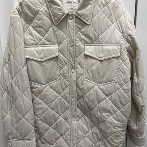 Wilfred Quilted Puffer Jacket - Light Beige